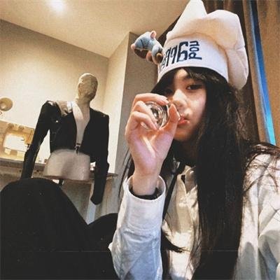 推动摇篮的手2025